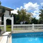 Casa *