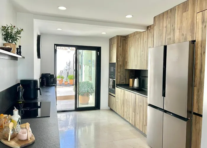 Casa *